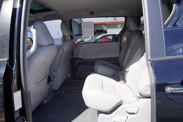 2019 Toyota Sienna XLE