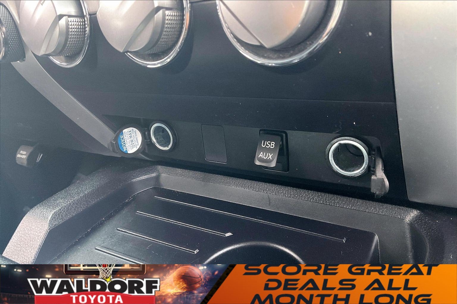 2015 Toyota Tundra SR5