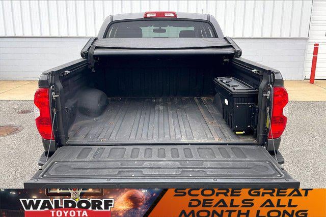 2015 Toyota Tundra SR5