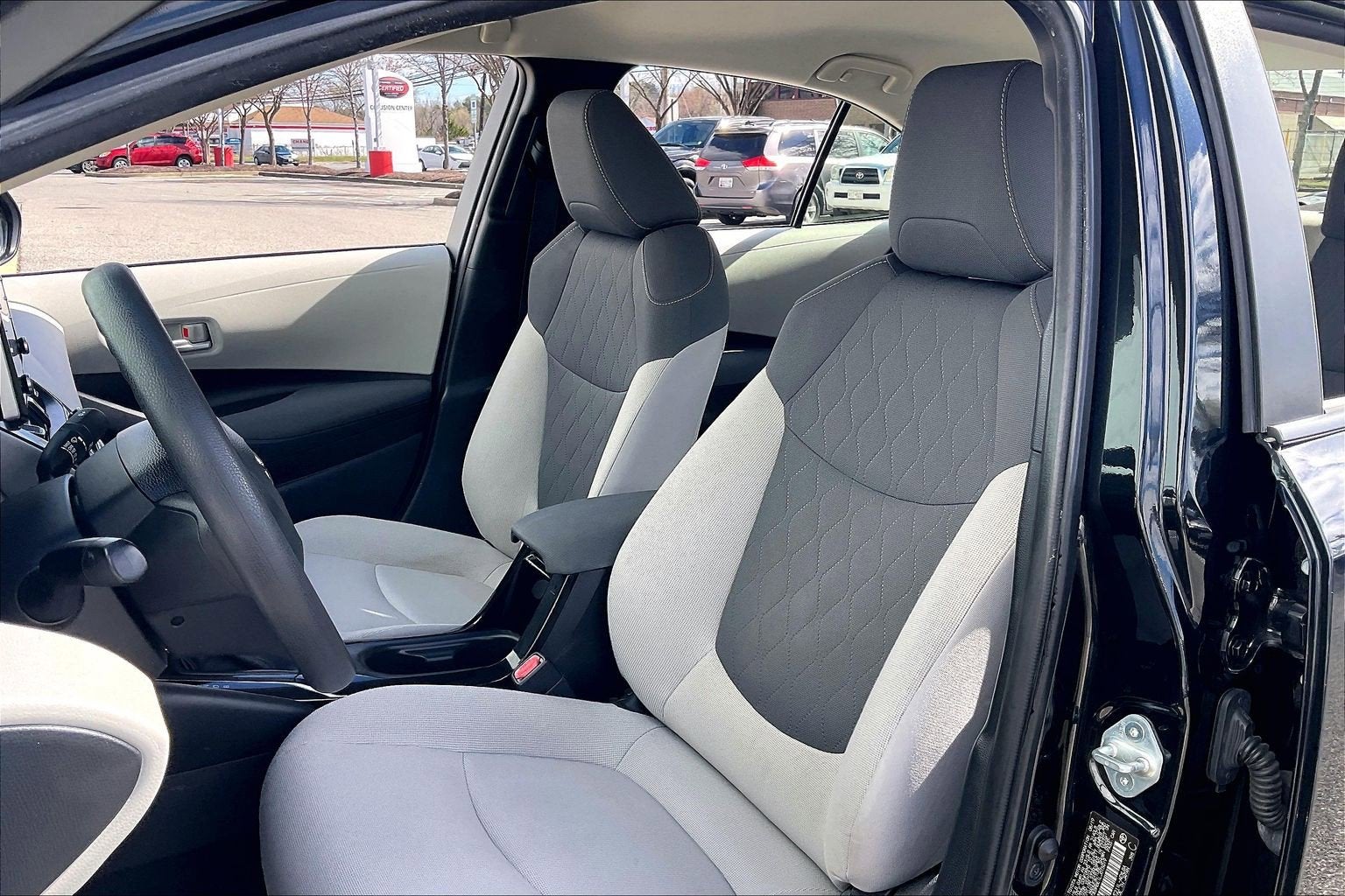 2020 Toyota Corolla Hybrid LE