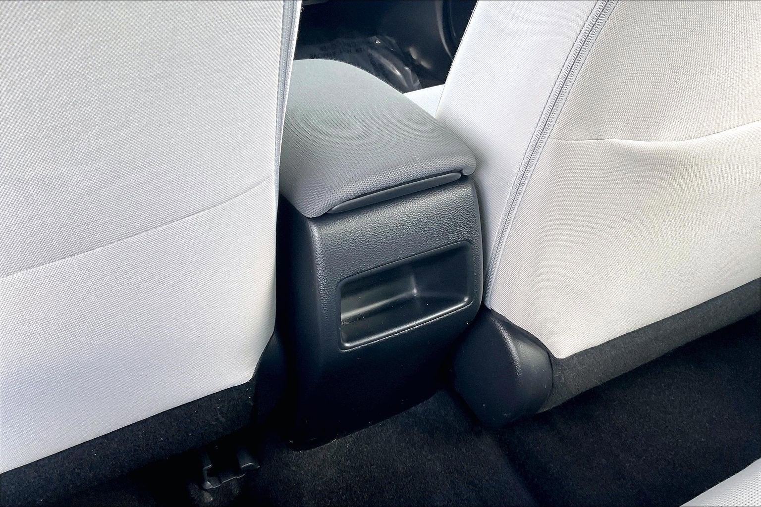 2020 Toyota Corolla Hybrid LE