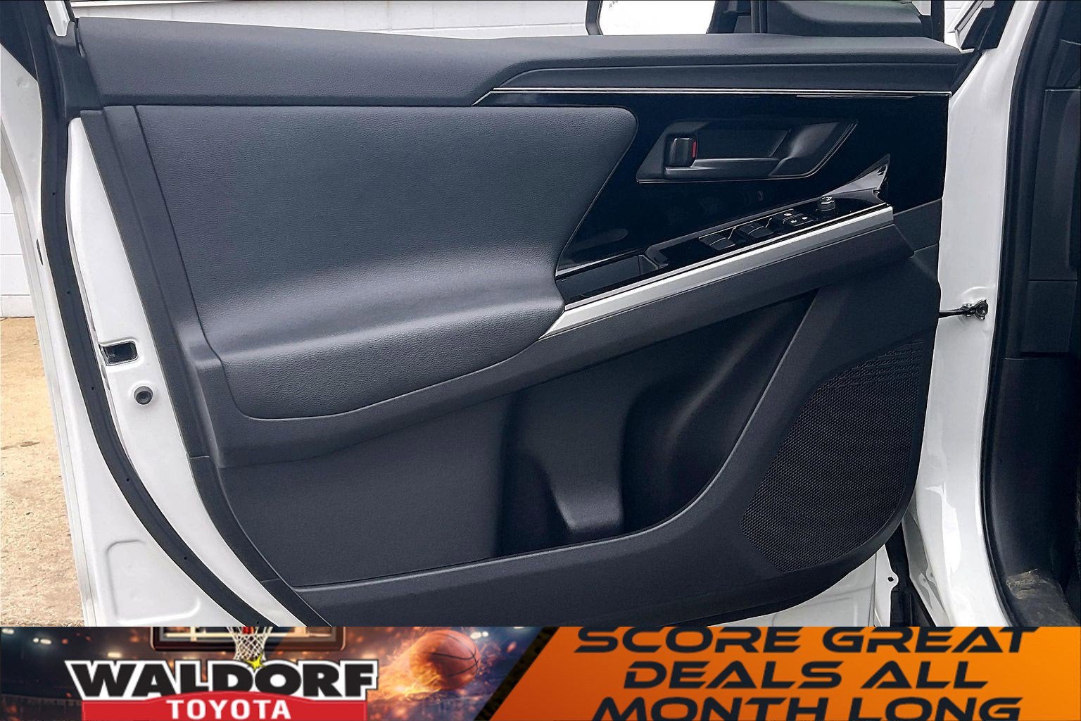 2023 Toyota bZ4X XLE