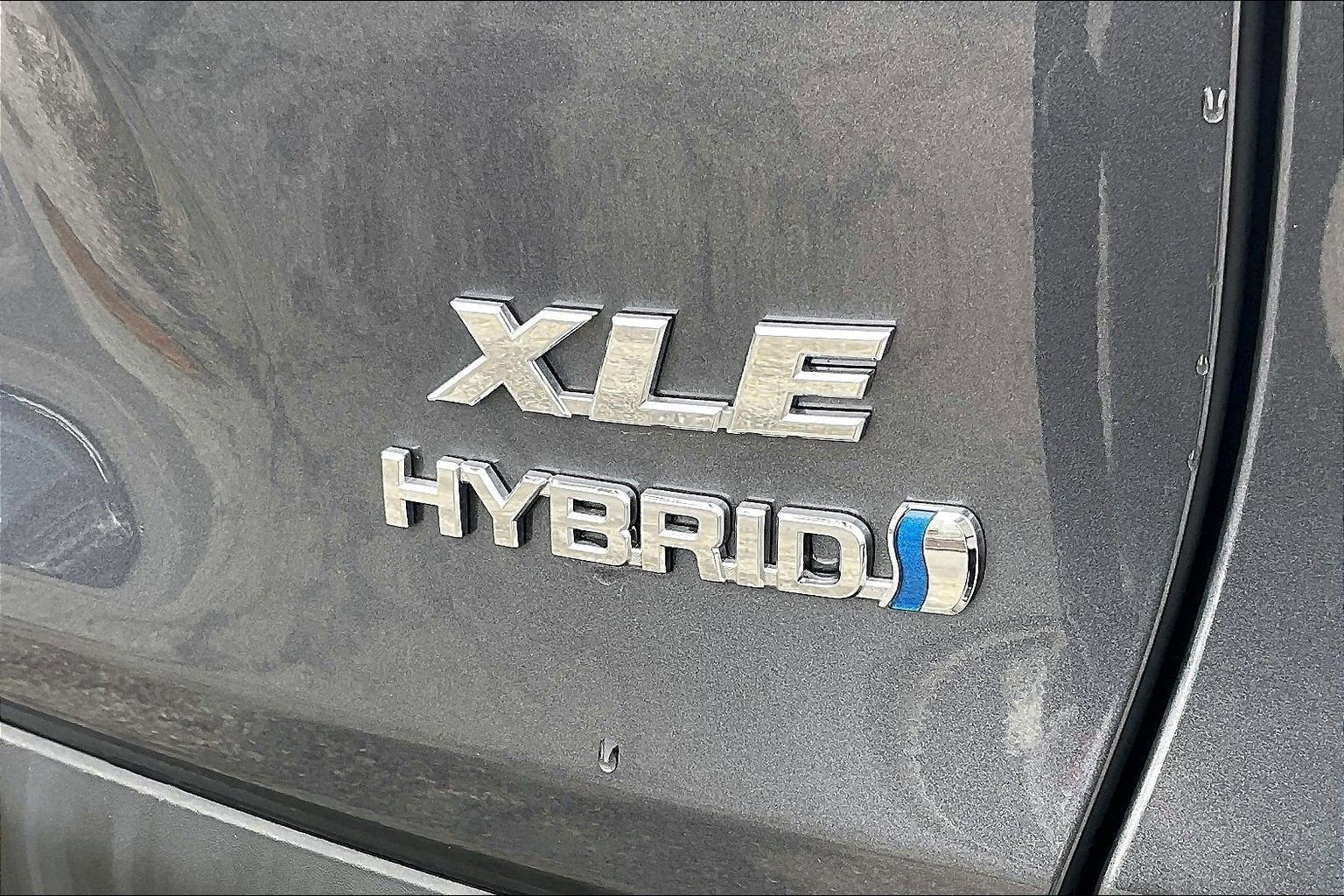 2024 Toyota RAV4 Hybrid XLE