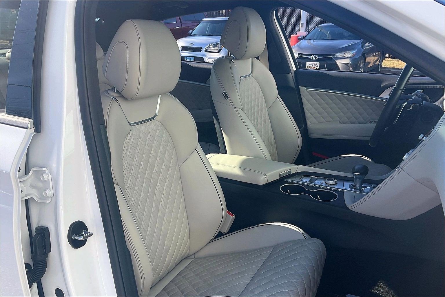 2023 Genesis G70 3.3T