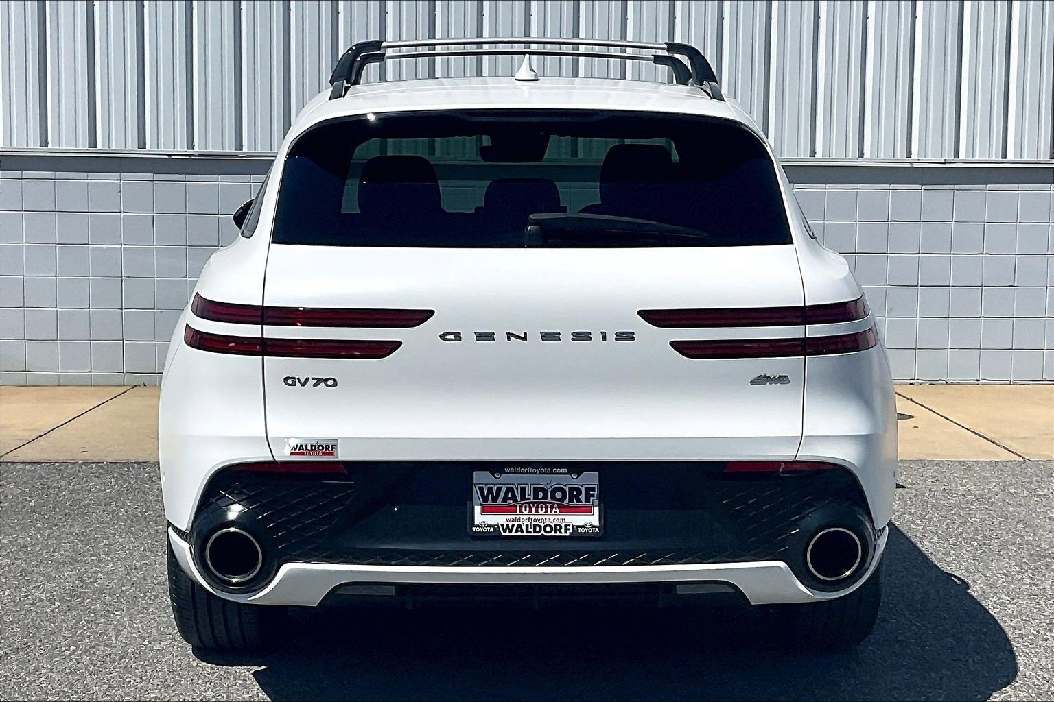 2023 Genesis GV70 2.5T