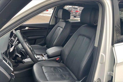 2020 Audi Q5 Premium Plus