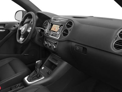 2016 Volkswagen Tiguan R-Line