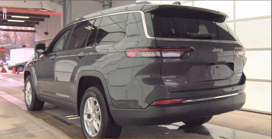 2022 Jeep Grand Cherokee L Laredo LUXURY TECH