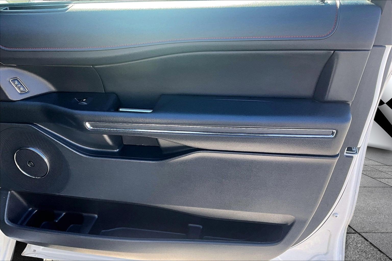 2023 Ford Expedition Max Limited STEALTH EDITION