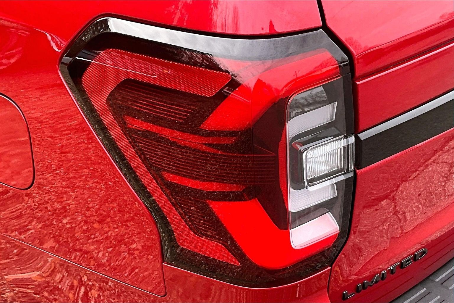 2022 Ford Expedition Max Limited STEALTH PERFORMANCE PKG