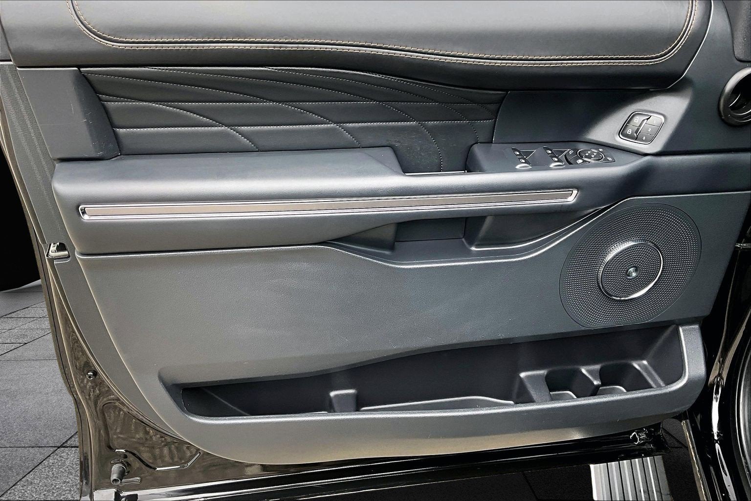 2022 Ford Expedition Platinum