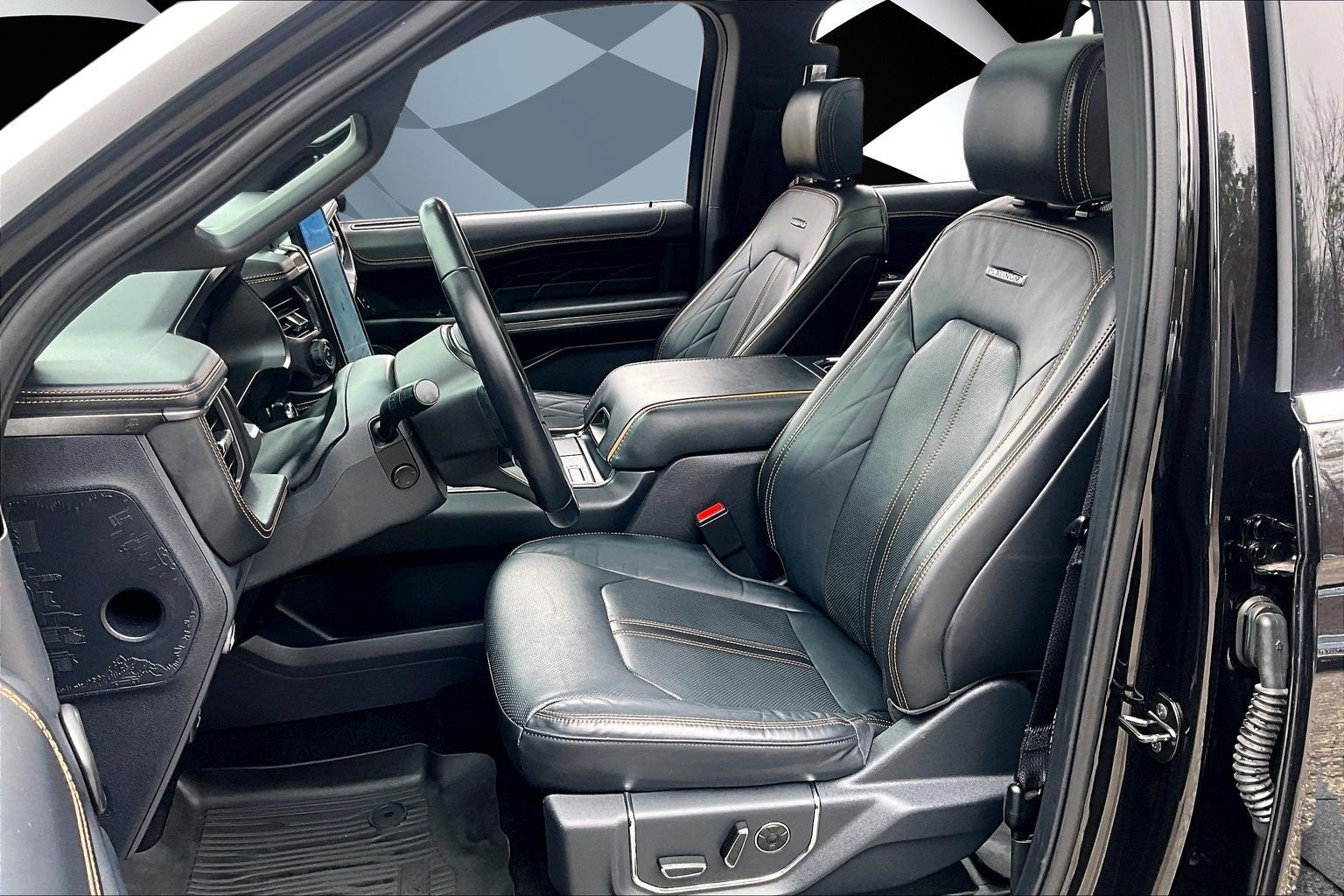 2022 Ford Expedition Platinum