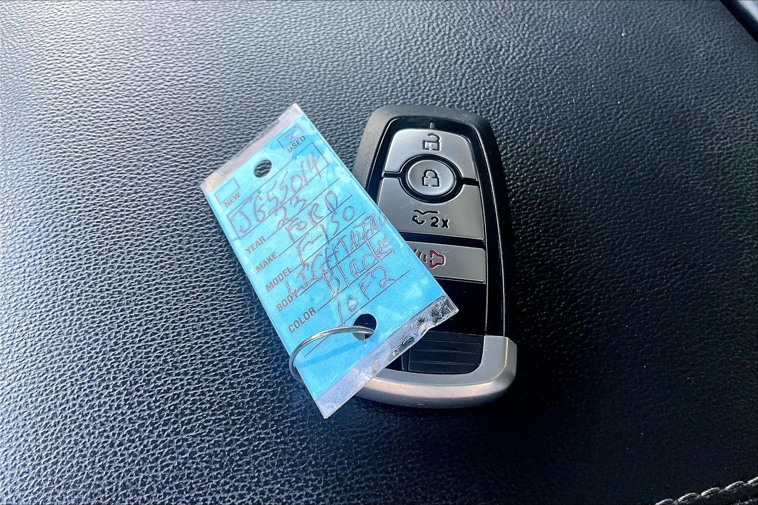 2023 Ford F-150 Lightning XLT