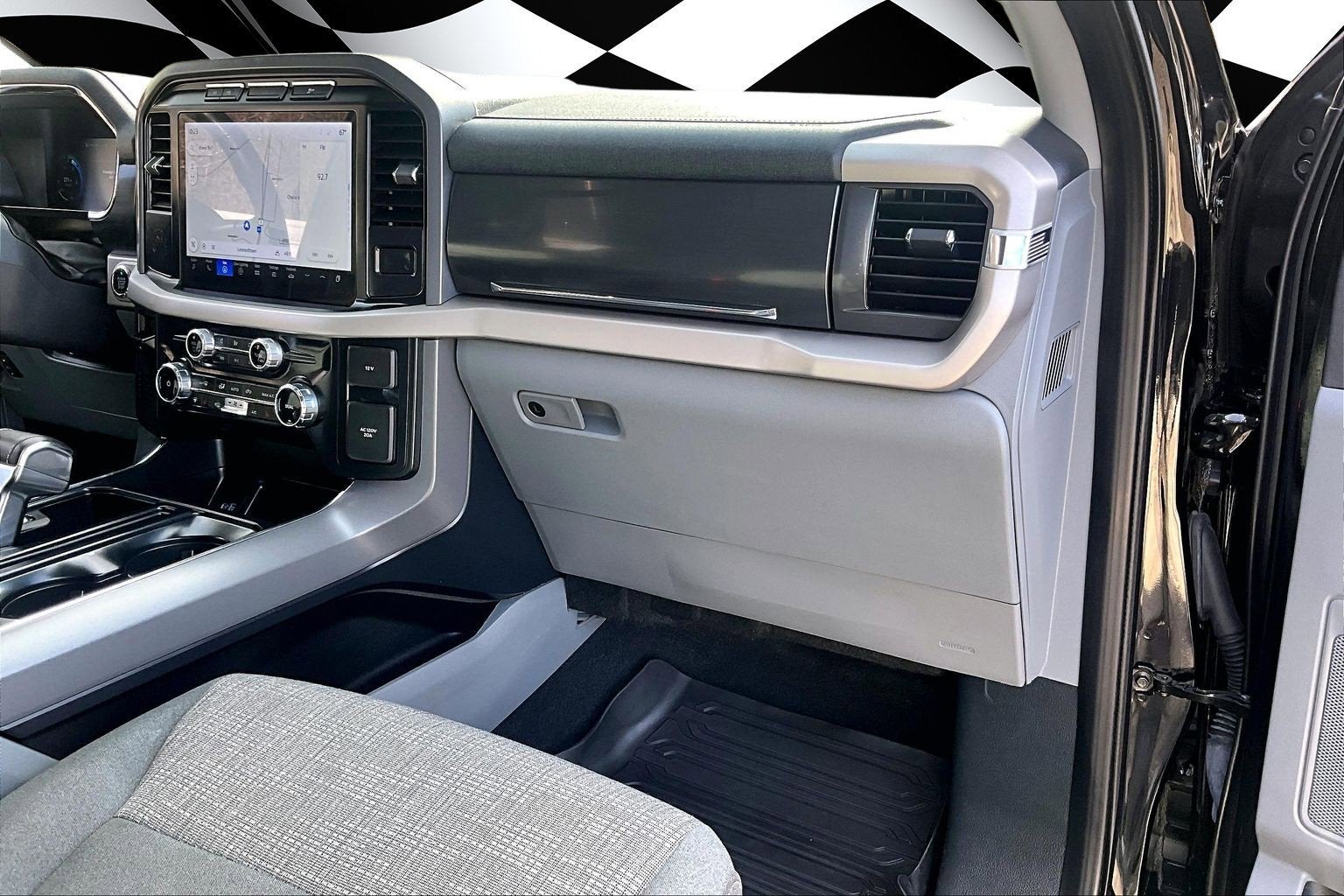 2023 Ford F-150 Lightning XLT