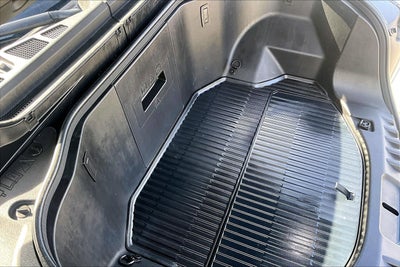 2023 Ford F-150 Lightning XLT