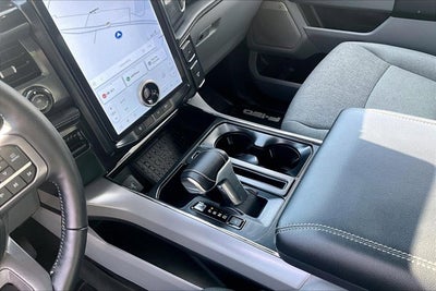 2024 Ford F-150 Lightning Flash