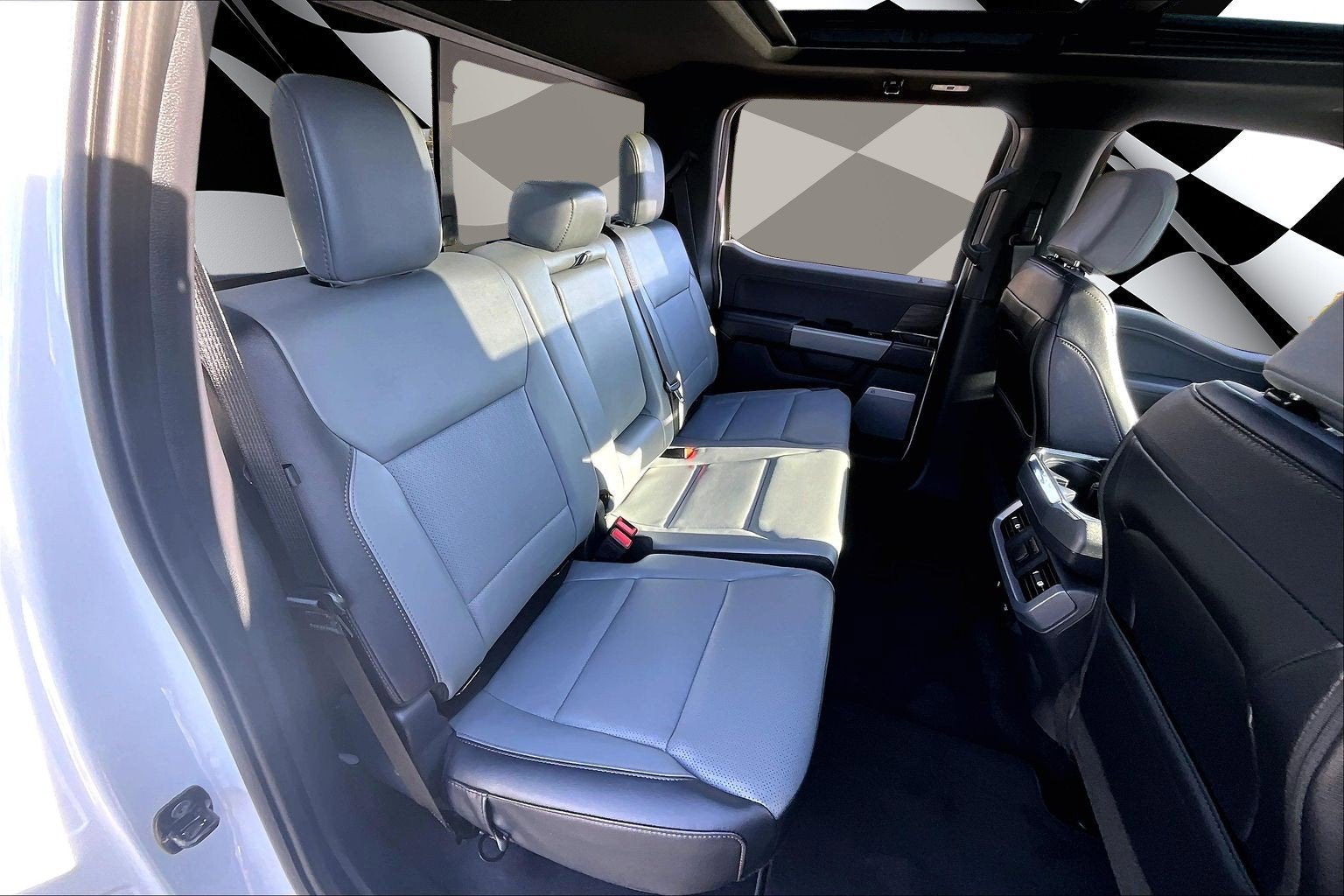 2025 Ford F-150 Lightning LARIAT EXTENDED RANGE LOADED