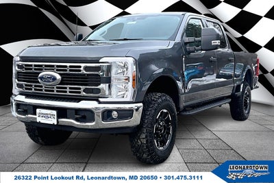 2025 Ford Super Duty F-350 SRW XLT