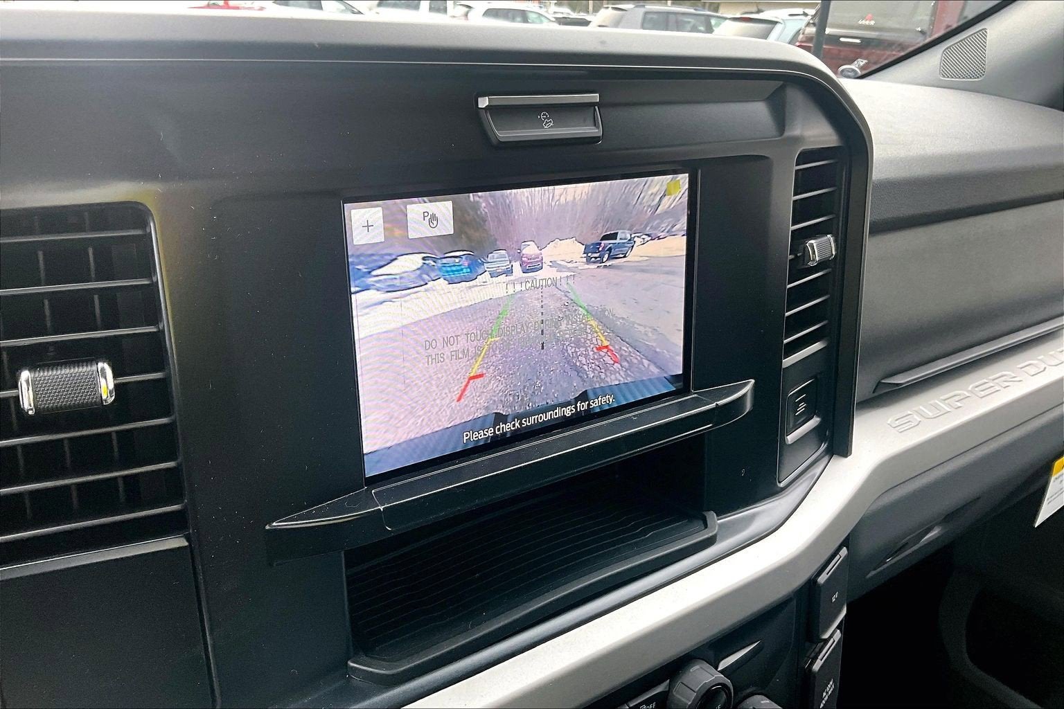 2025 Ford Super Duty F-350 SRW XLT