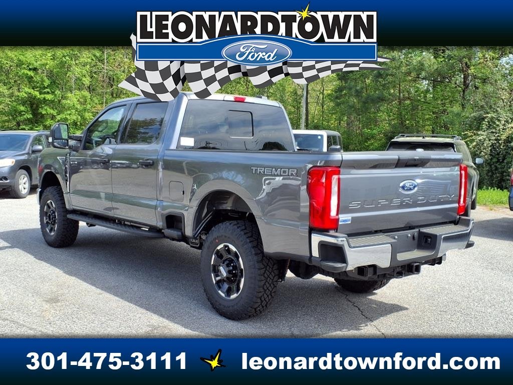 2025 Ford Super Duty F-350 SRW XLT