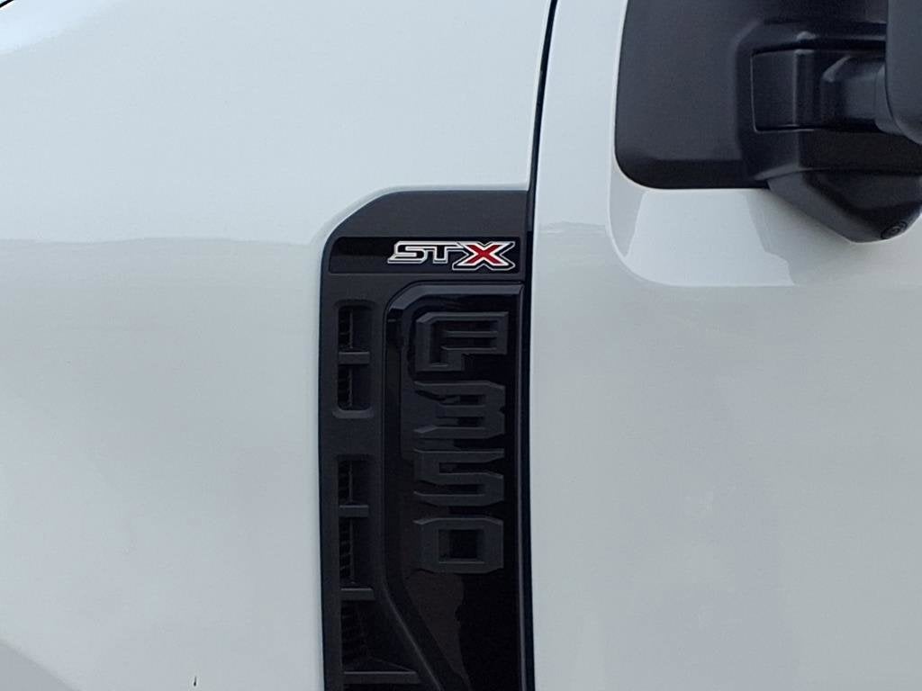 2025 Ford Super Duty F-350 SRW XL