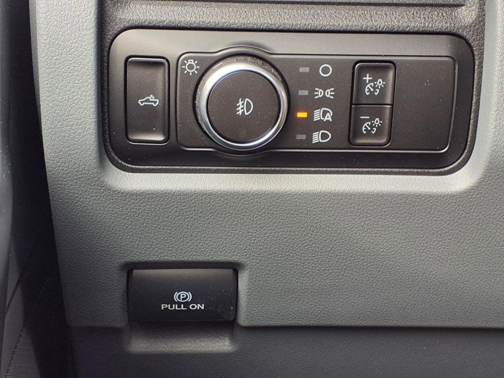 2025 Ford Super Duty F-350 SRW XL