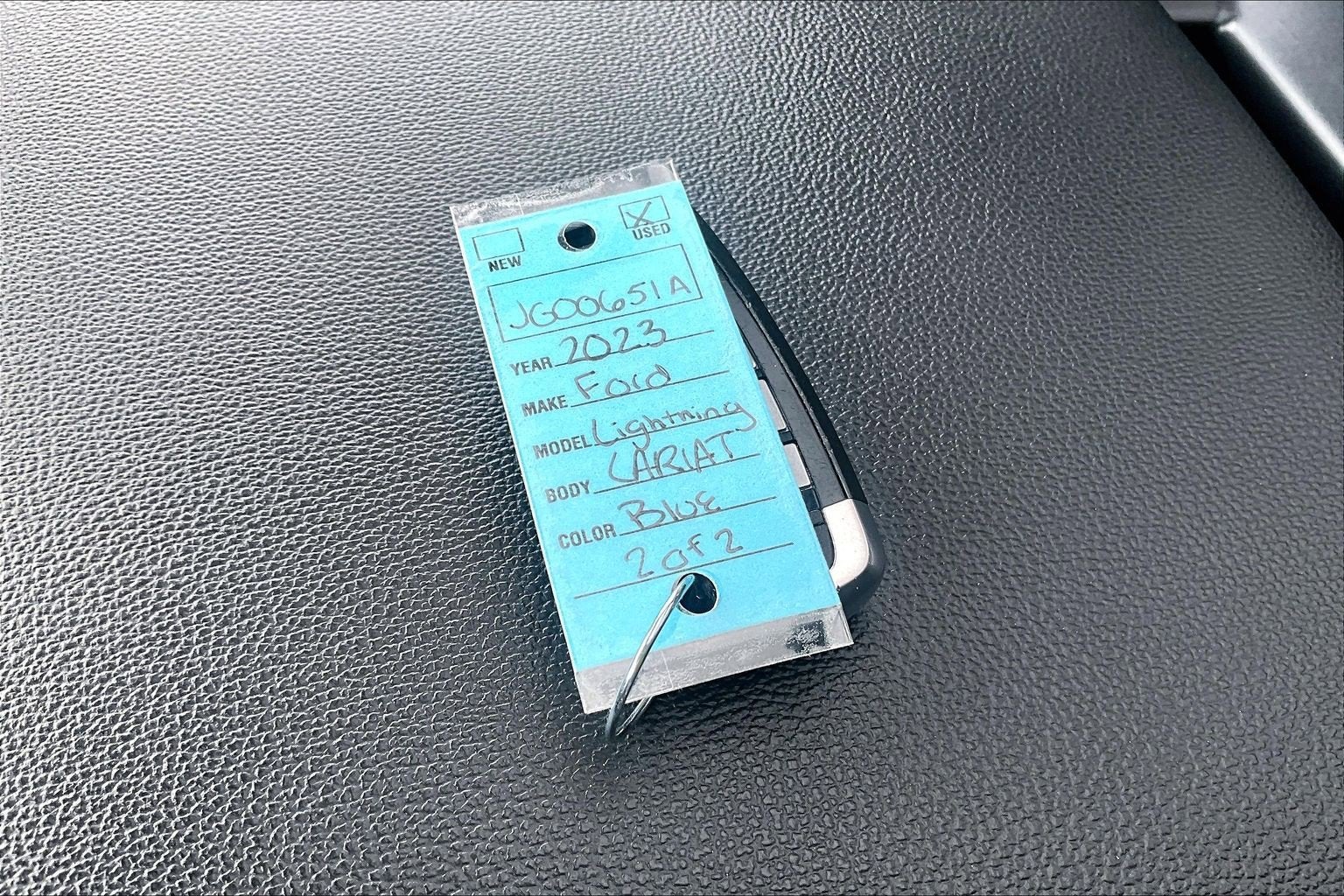 2023 Ford F-150 Lightning LARIAT