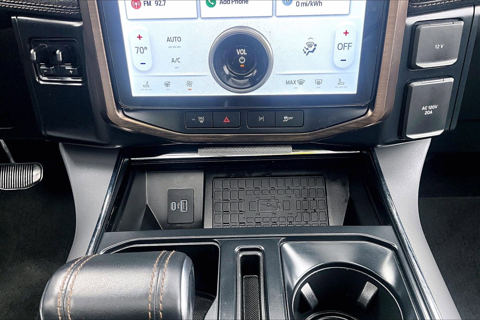 2023 Ford F-150 Lightning LARIAT