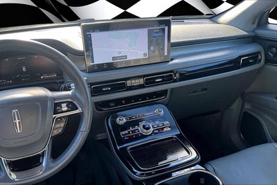 2021 Lincoln Nautilus Reserve AWD