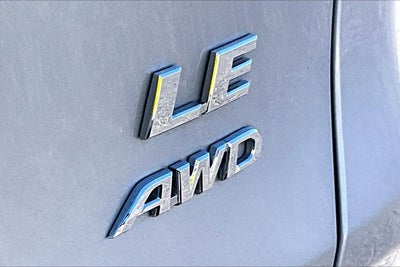2024 Toyota RAV4 LE
