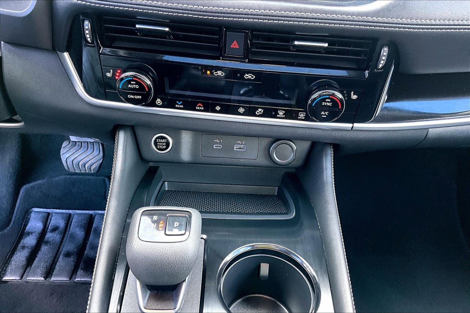 2022 Nissan Rogue SL