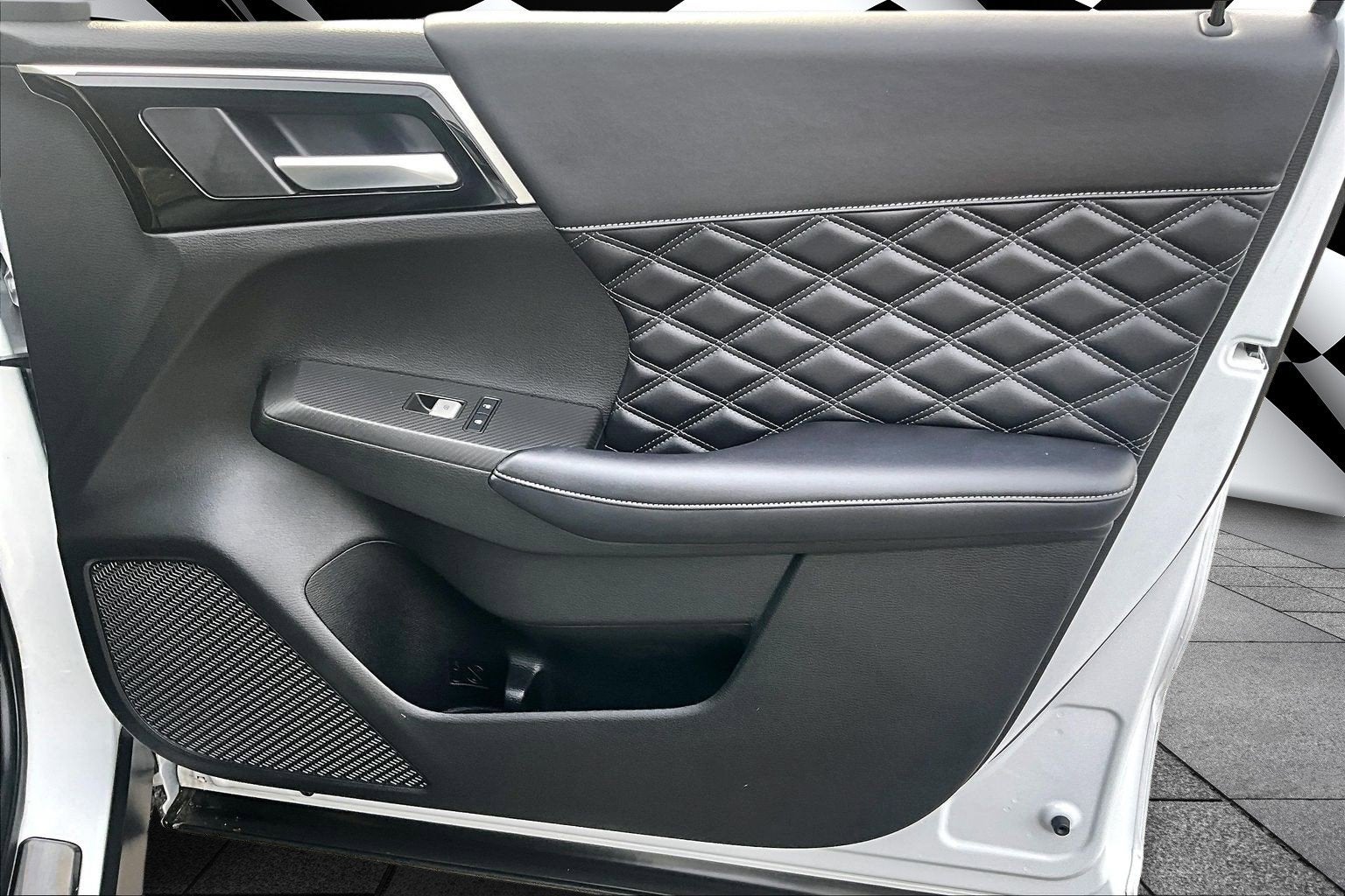 2023 Mitsubishi Outlander SEL