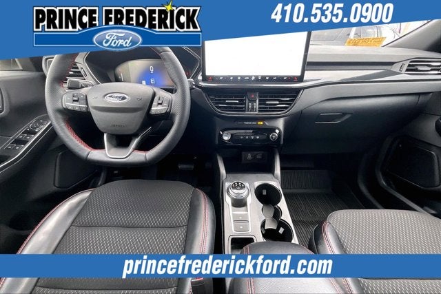 2025 Ford Escape ST-Line Select