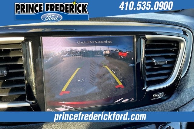 2020 Chrysler Pacifica Hybrid Touring L