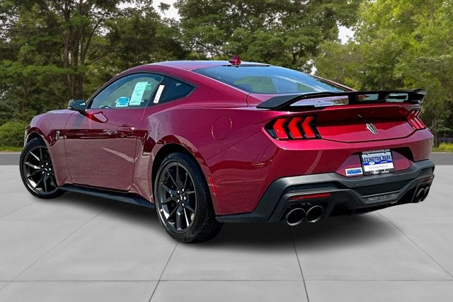 2025 Ford Mustang Dark Horse