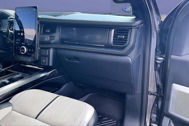 2023 Ford F-150 Lightning Platinum