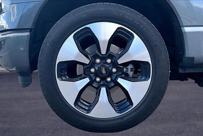 2023 Ford F-150 Lightning Platinum