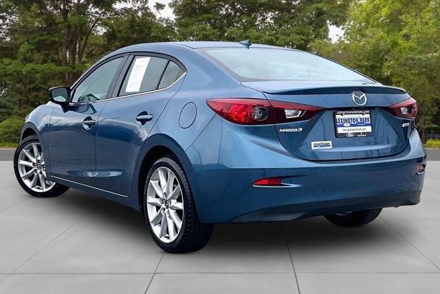 2017 Mazda Mazda3 4-Door Touring
