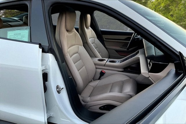 2022 Porsche Taycan Base