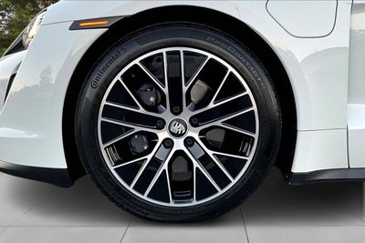 2022 Porsche Taycan Base