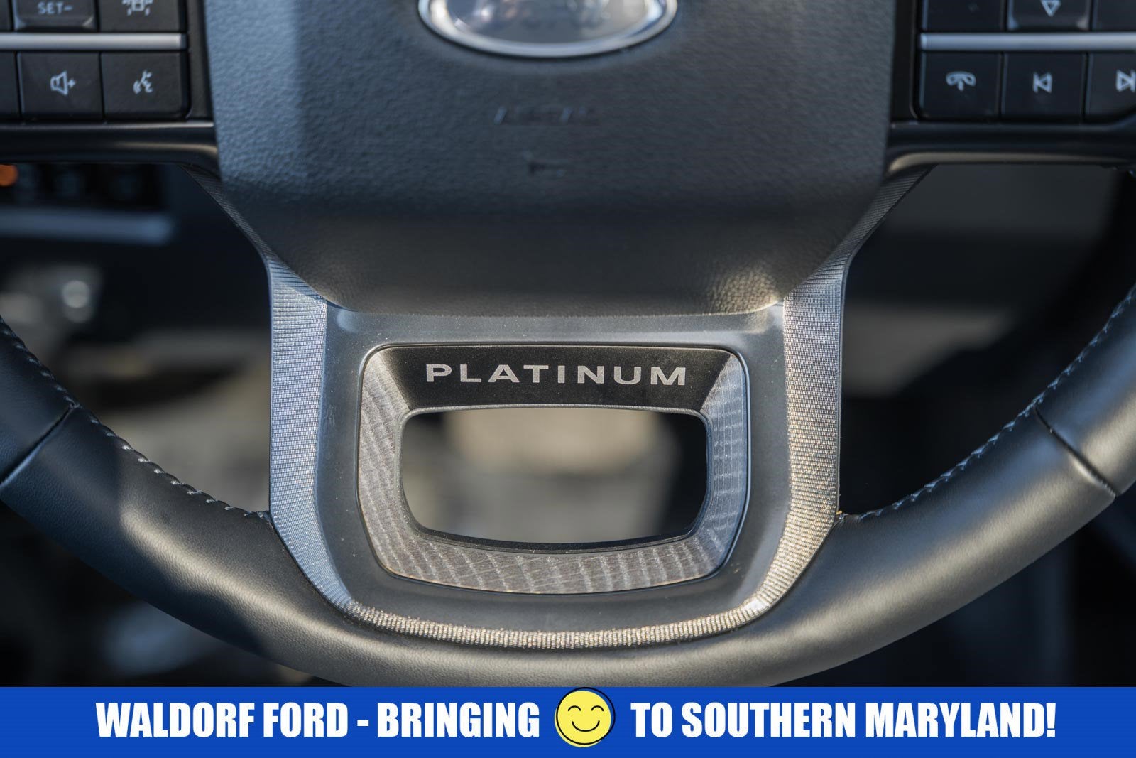 2025 Ford Super Duty F-350 DRW Platinum