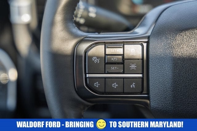 2025 Ford Super Duty F-350 DRW Platinum