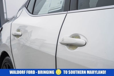 2023 Nissan Maxima SR