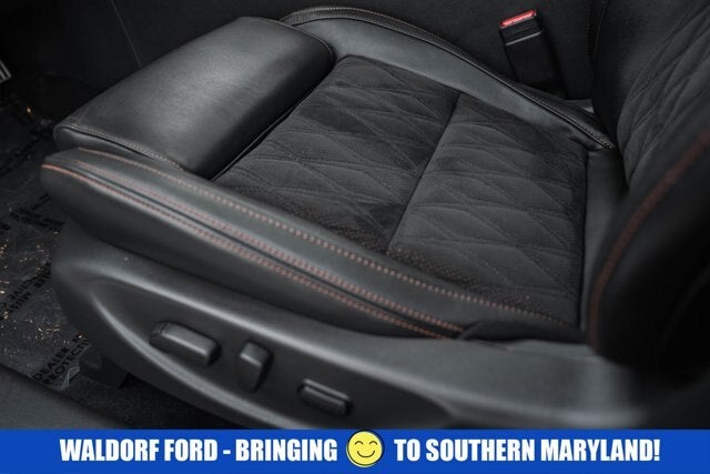 2023 Nissan Maxima SR