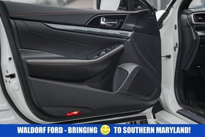 2023 Nissan Maxima SR