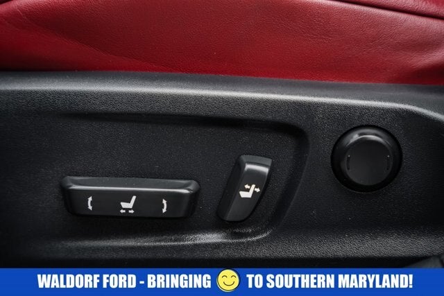 2016 Lexus IS 200t Base