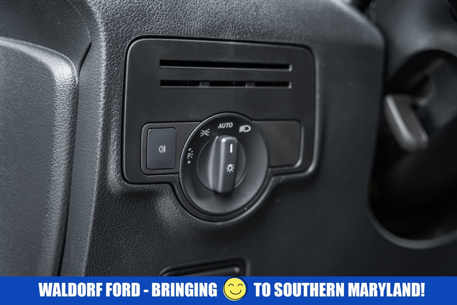 2022 Mercedes-Benz Metris Cargo Van 126 WB Cargo