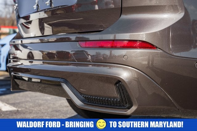 2025 Volvo XC60 Plus