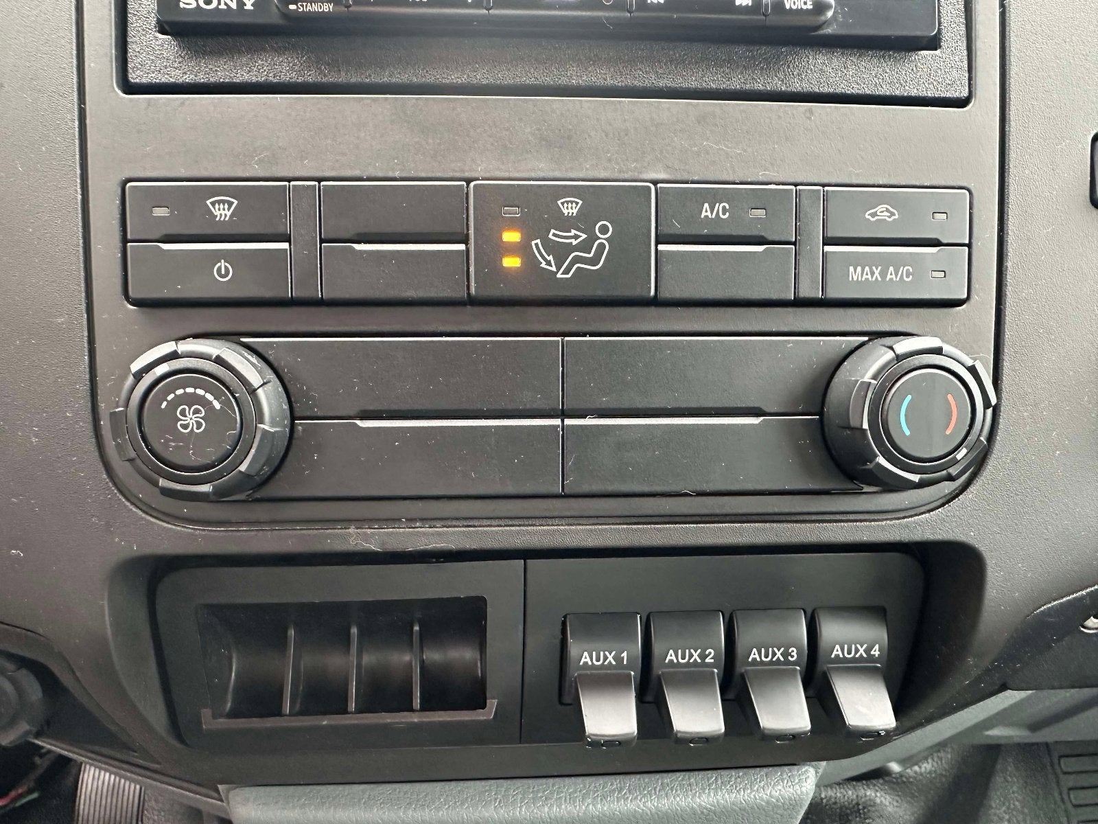 2016 Ford Super Duty F-350 SRW Platinum