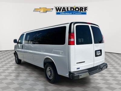 2025 Chevrolet Express Passenger 1LT
